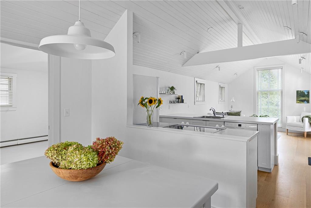 28 Pemberton Avenue, Jamestown, RI 02835 MLS 1294473 Lila Delman