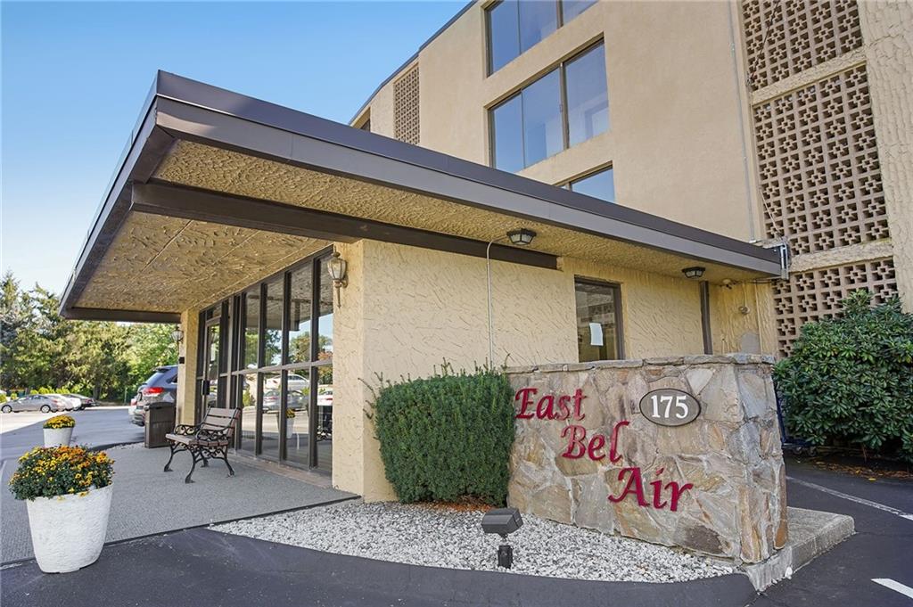 175 Hoffman Avenue, Unit109, Cranston, RI 02920 MLS 1294489 Lila