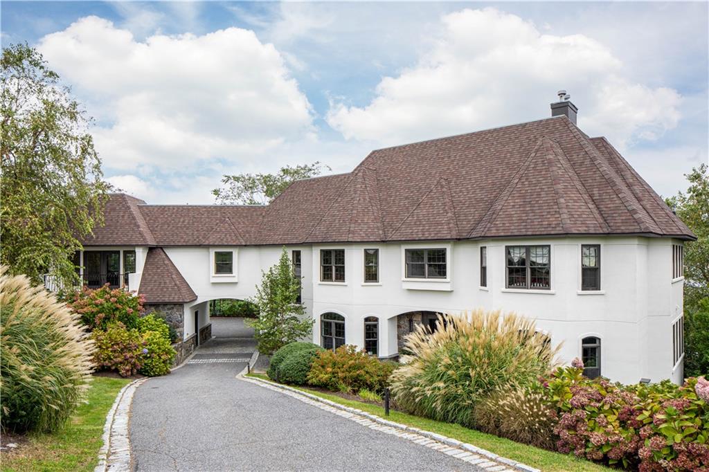 378 Vanderbilt Lane, Portsmouth, RI 02871 MLS 1294514 Lila Delman