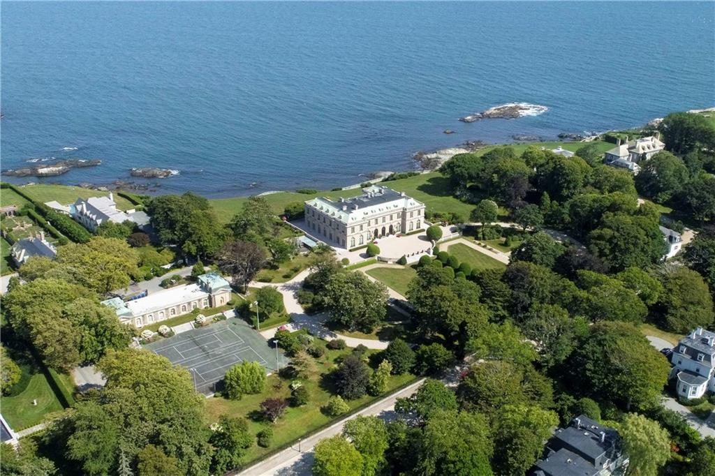 646 Bellevue Avenue, Newport, RI 02840 MLS 1294923 Lila Delman