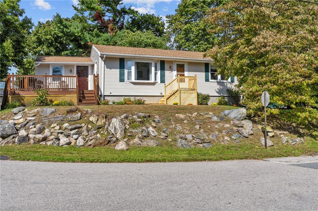 109 Pequot Avenue, Warwick, RI 02889 MLS 1295372 Lila Delman