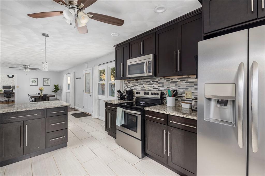 22 Paige Drive, Coventry, RI 02816 MLS 1296509 Lila Delman