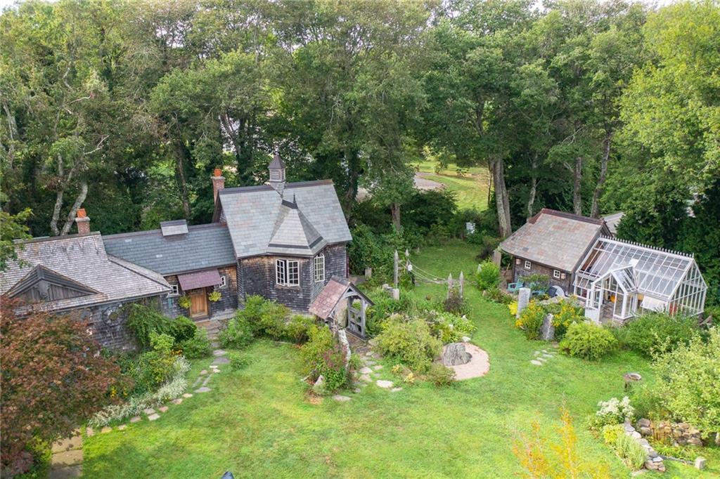 41 Gibson Avenue, Narragansett, RI 02882 MLS 1297357 Lila Delman