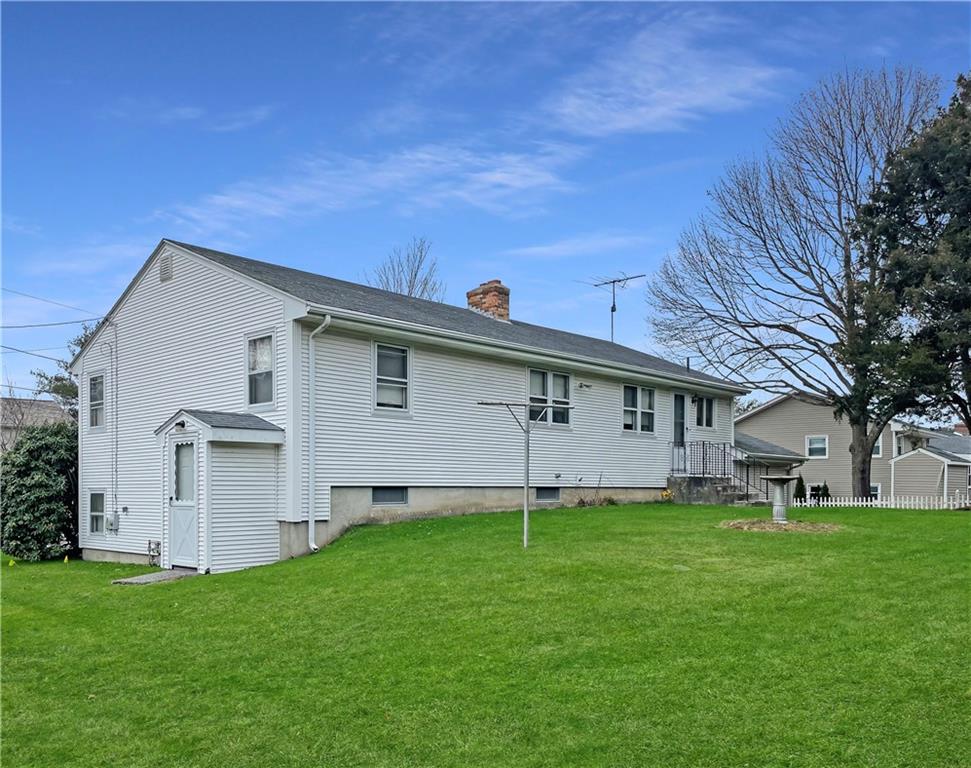 12 Kern Acre Drive, Johnston, RI 02919 MLS 1300144 Lila Delman