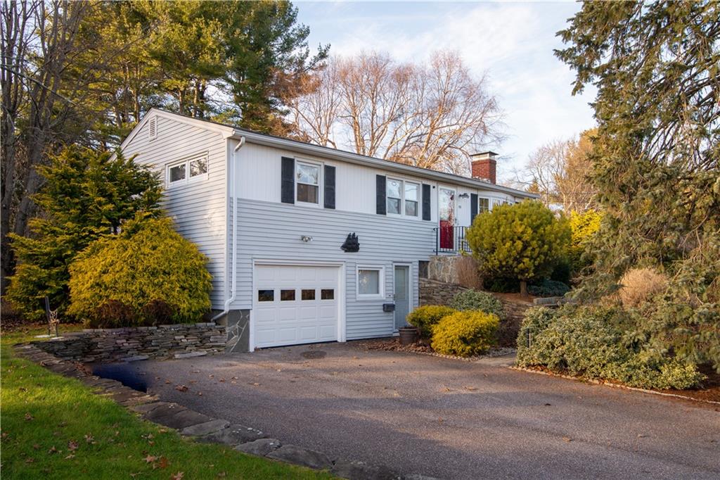 50 Edgewood Drive, North Kingstown, RI 02852 MLS 1300283 Lila Delman