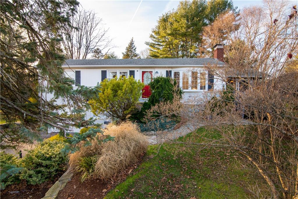 50 Edgewood Drive, North Kingstown, RI 02852 MLS 1300283 Lila Delman
