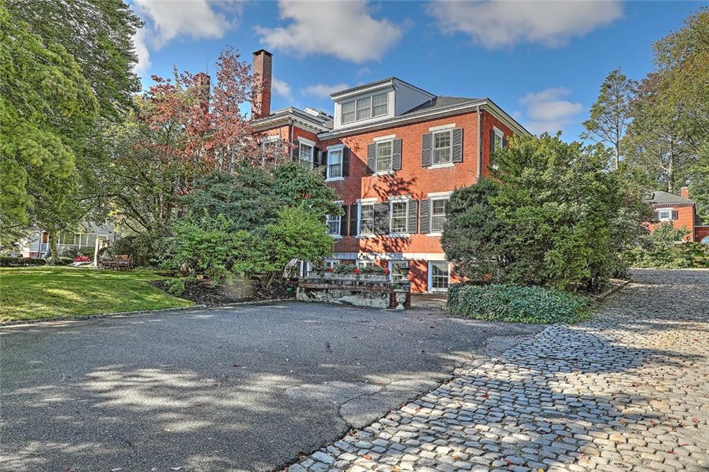 72 Manning Street, Unit4, Providence, RI 02906 MLS 1321923 Lila