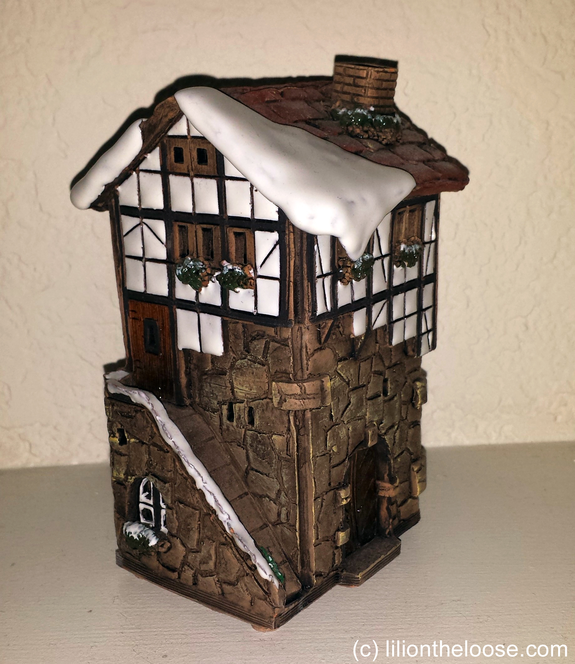 Souvenir Saturday German Porcelain Candle House 2 Lili on the Loose