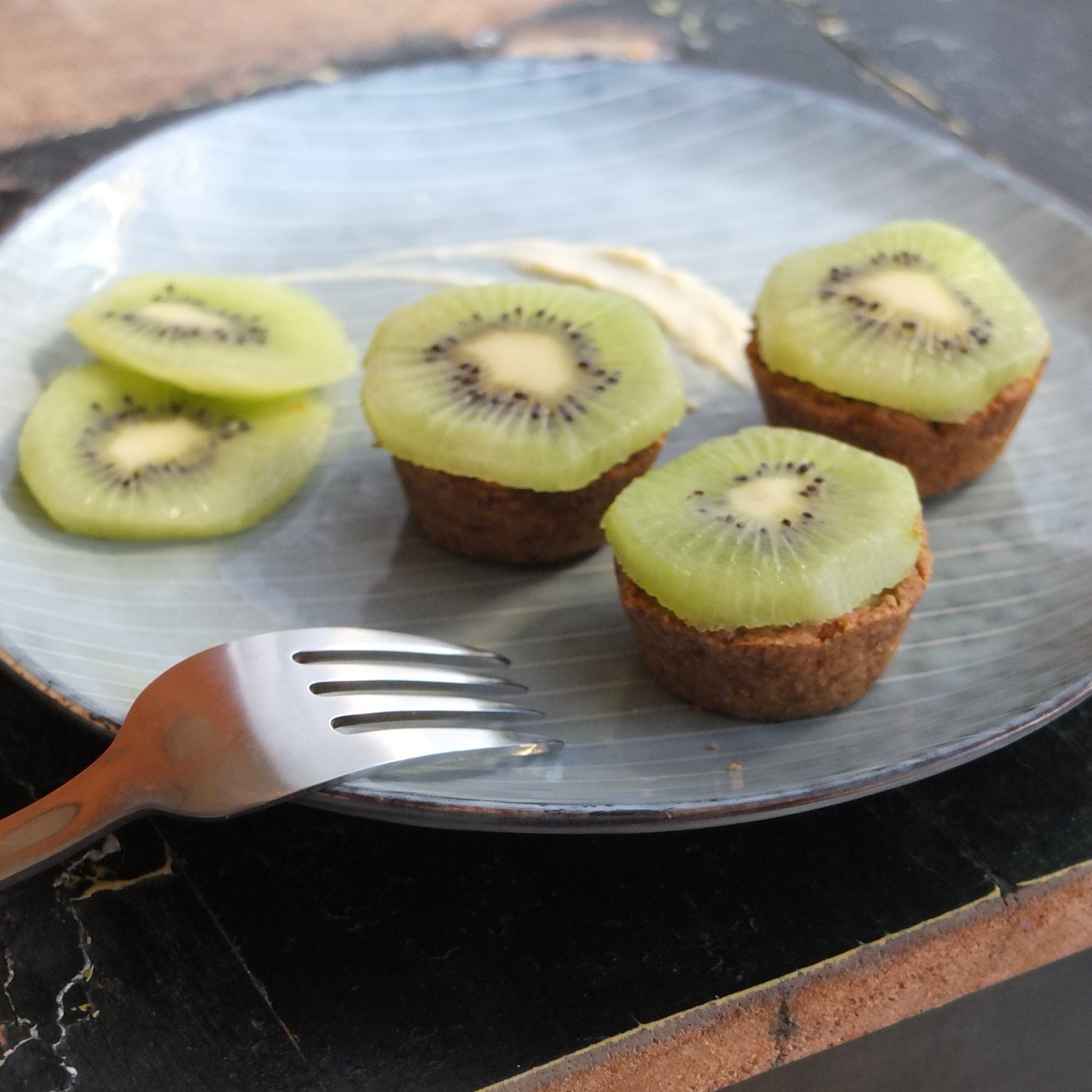 Healthier buckwheat pastry kiwi tarts lili's cakes
