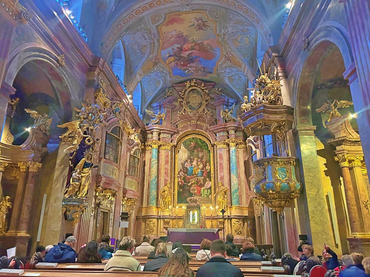 【維也納音樂會】聖安妮教堂古典音樂會，在教堂內聽莫札特