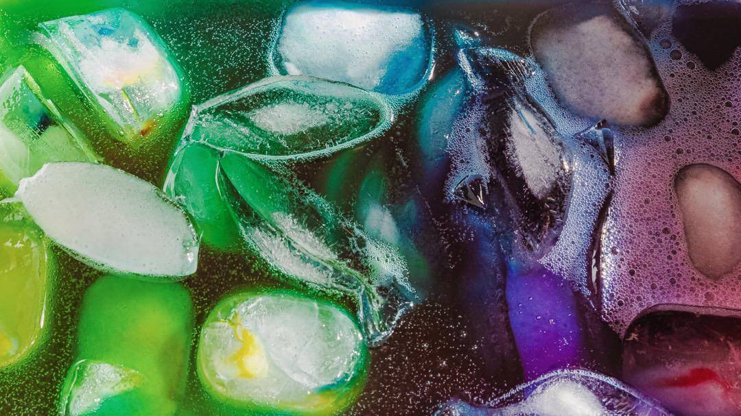 Fizzy Ice Cubes Experiment for Kids DIY Ice Play