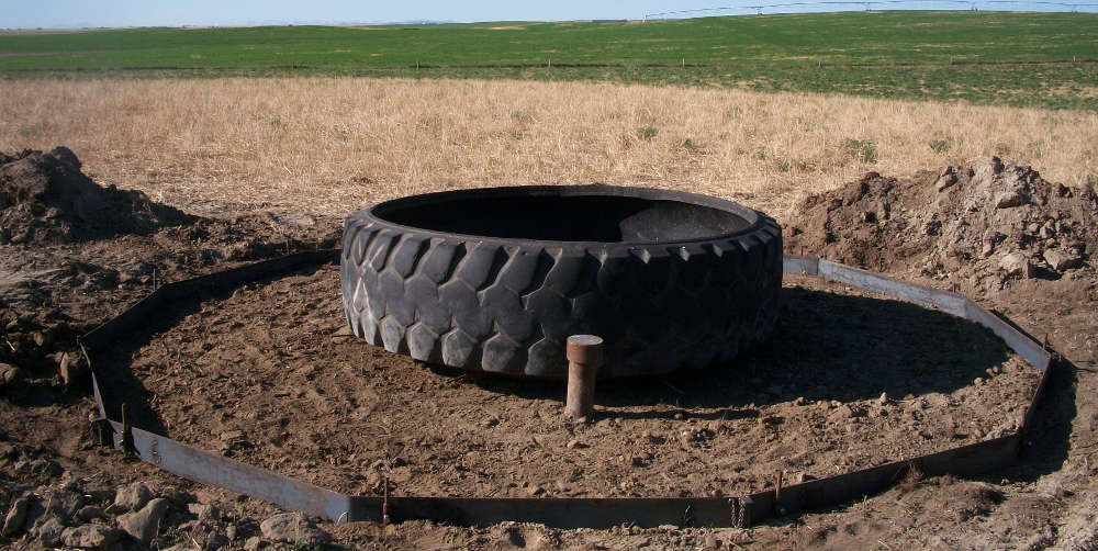 Bull proof water trough