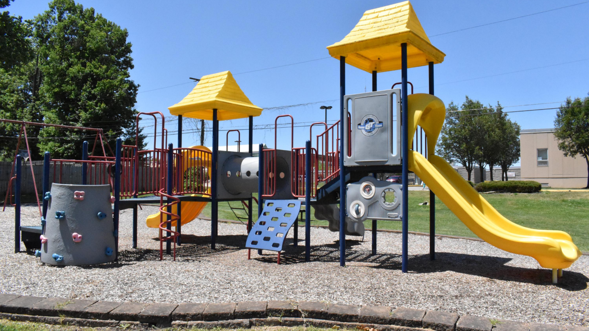 Edgewood Park Limestone Country