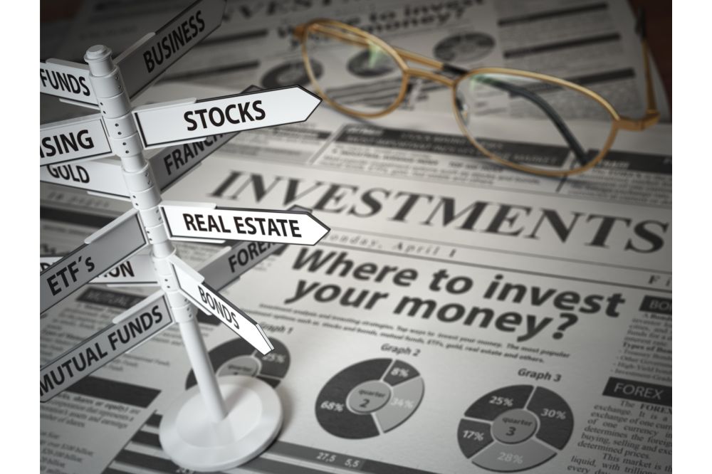 Should You Invest In Real Estate Or Stocks? Limits of Strategy