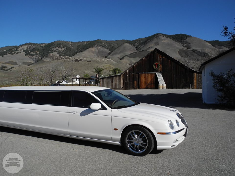 White Luxury Limousine Cal Limo online reservation