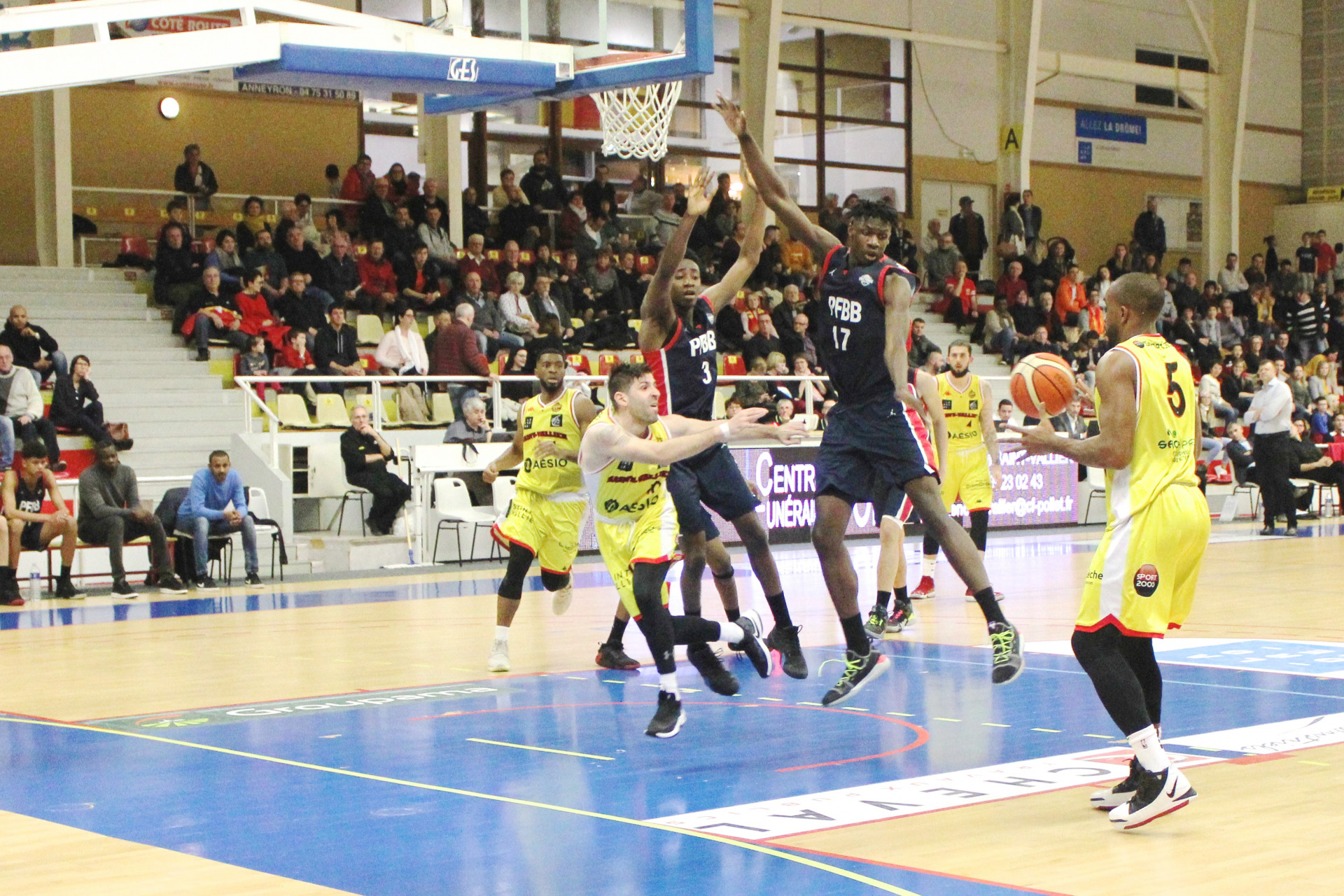 Le StVallier Basket Drôme s’impose à Get Vosges avant de recevoir Orchies