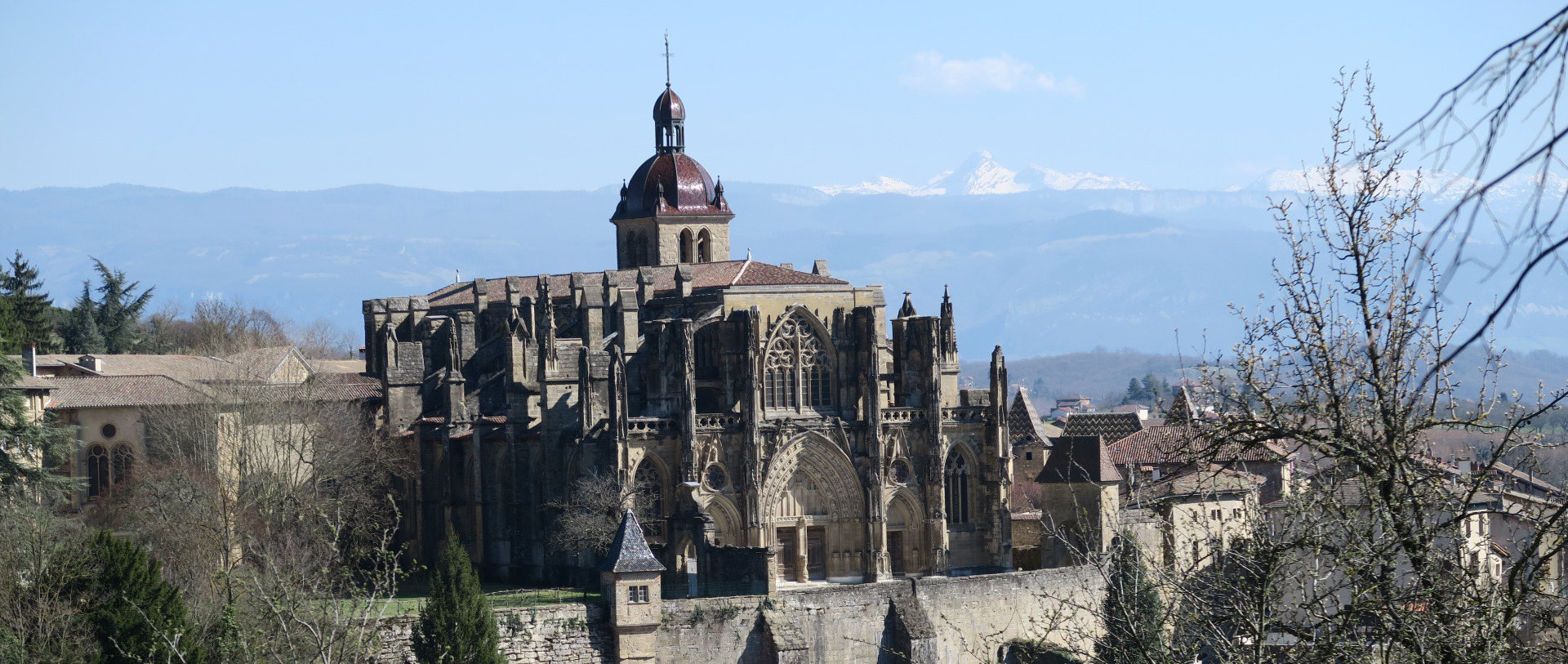 A faire cet été 5 L'abbaye de StAntoine et ses alentours