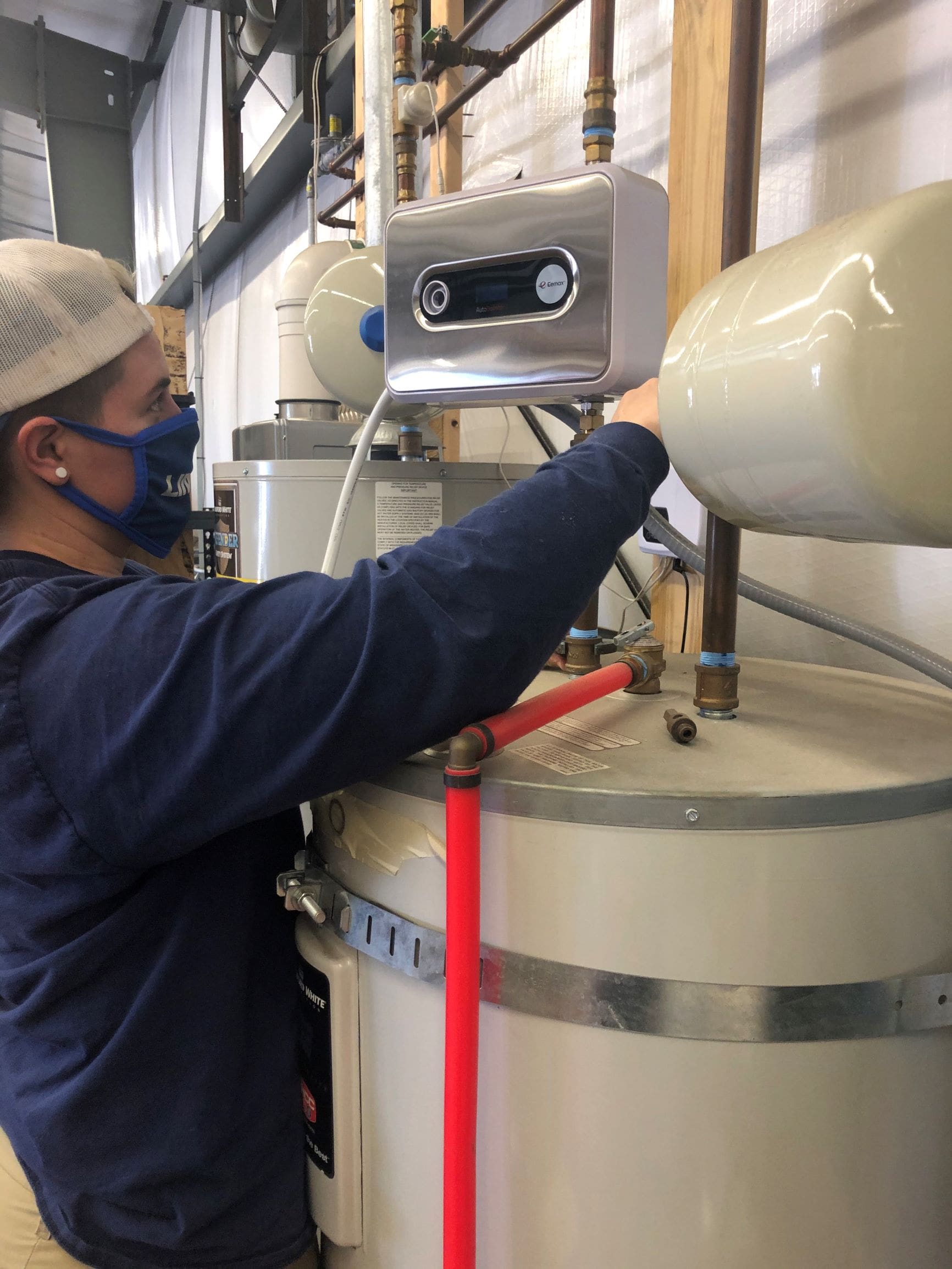 My Water Heater is Leaking! What Do I Do? LimRic Plumbing, Heating & Air