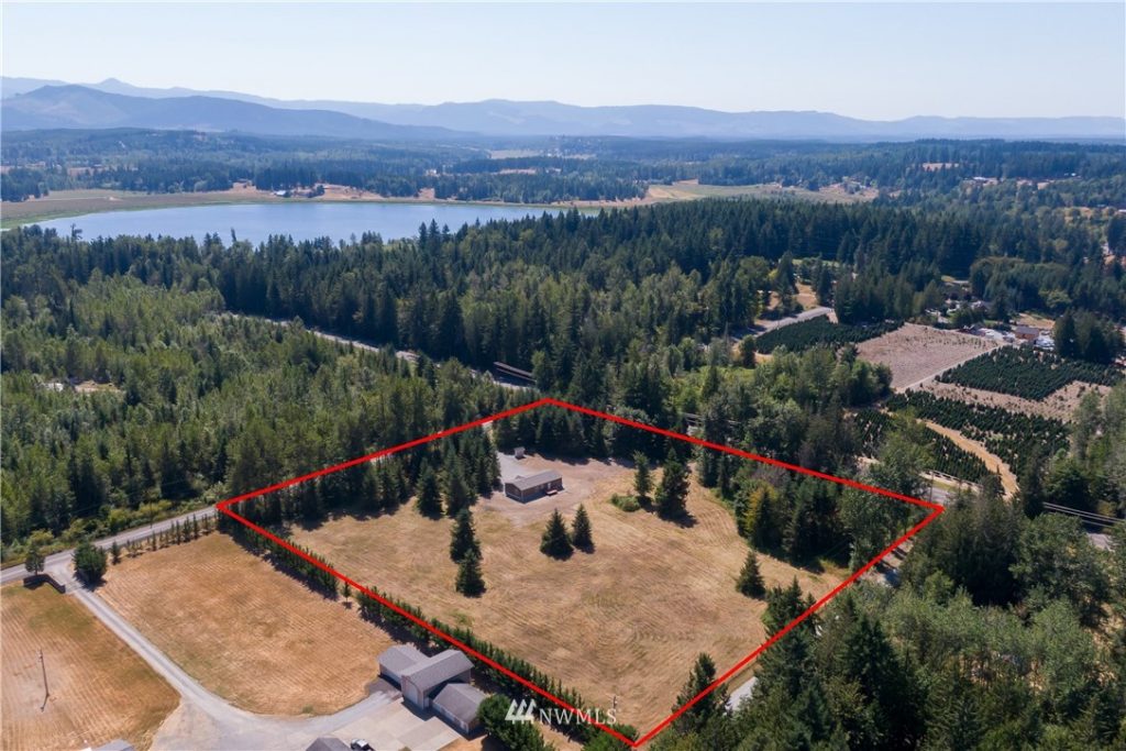 4 Best Features of this Incredible 6+ Acre Eatonville Property with
