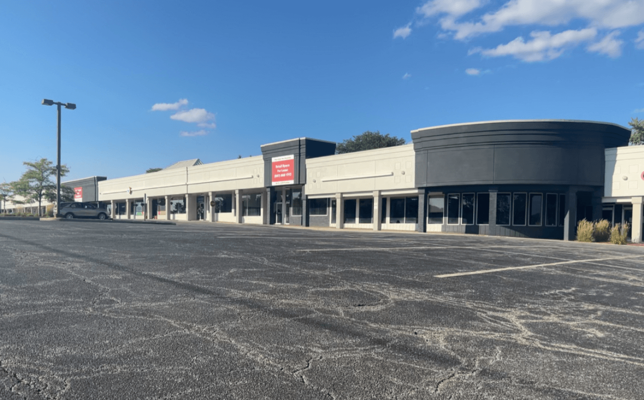 Lindenhurst Center In Service of Small Business