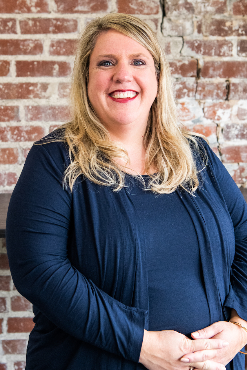 About Lindsey Office Furniture