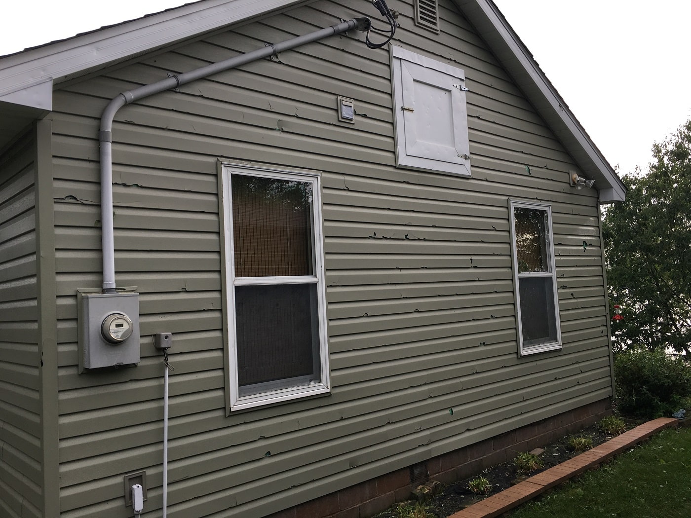 Does Hail Damaged Siding Need to Be Replaced?