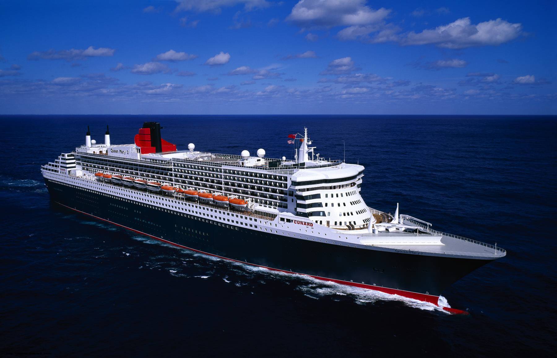 Queen Mary 2 (2004) // Cunard Line