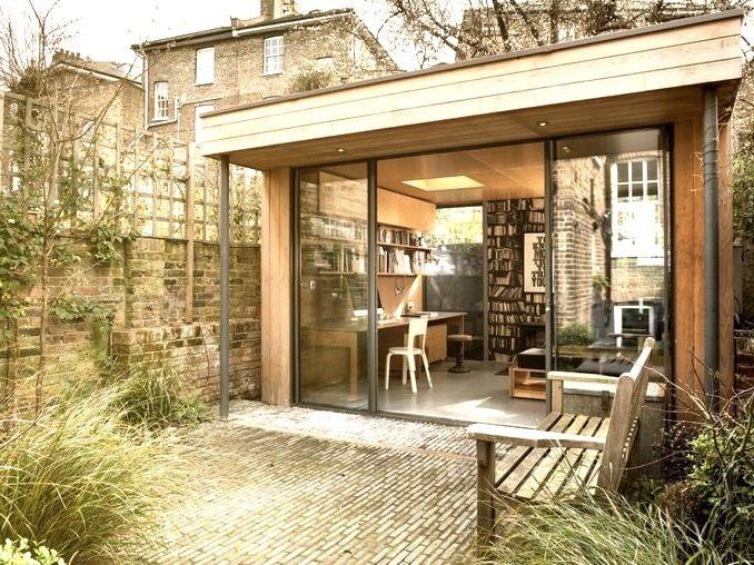 BuiltIn Home Office in London Lingeries Luanova