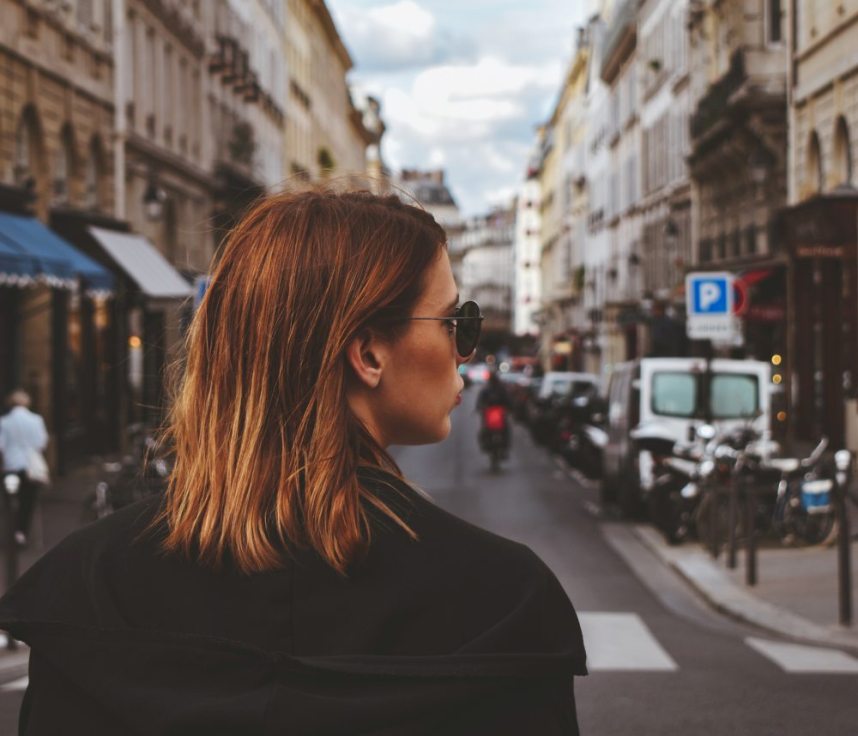 Catcalling, il significato di un fenomeno che non ci fa