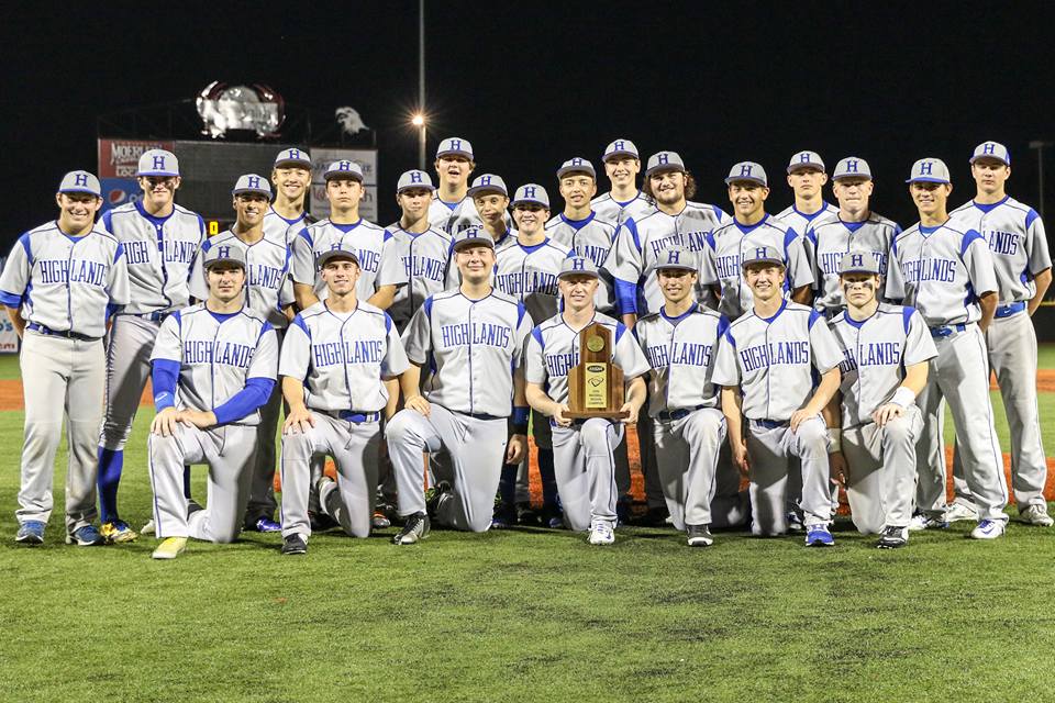 Bluebirds Bring Home Consecutive 9th Region Crown LINK nky