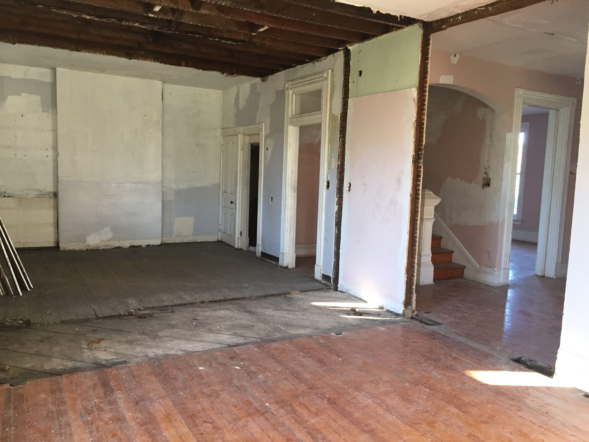 PHOTOS See Inside the Four Available Alexander Circle Homes LINK nky