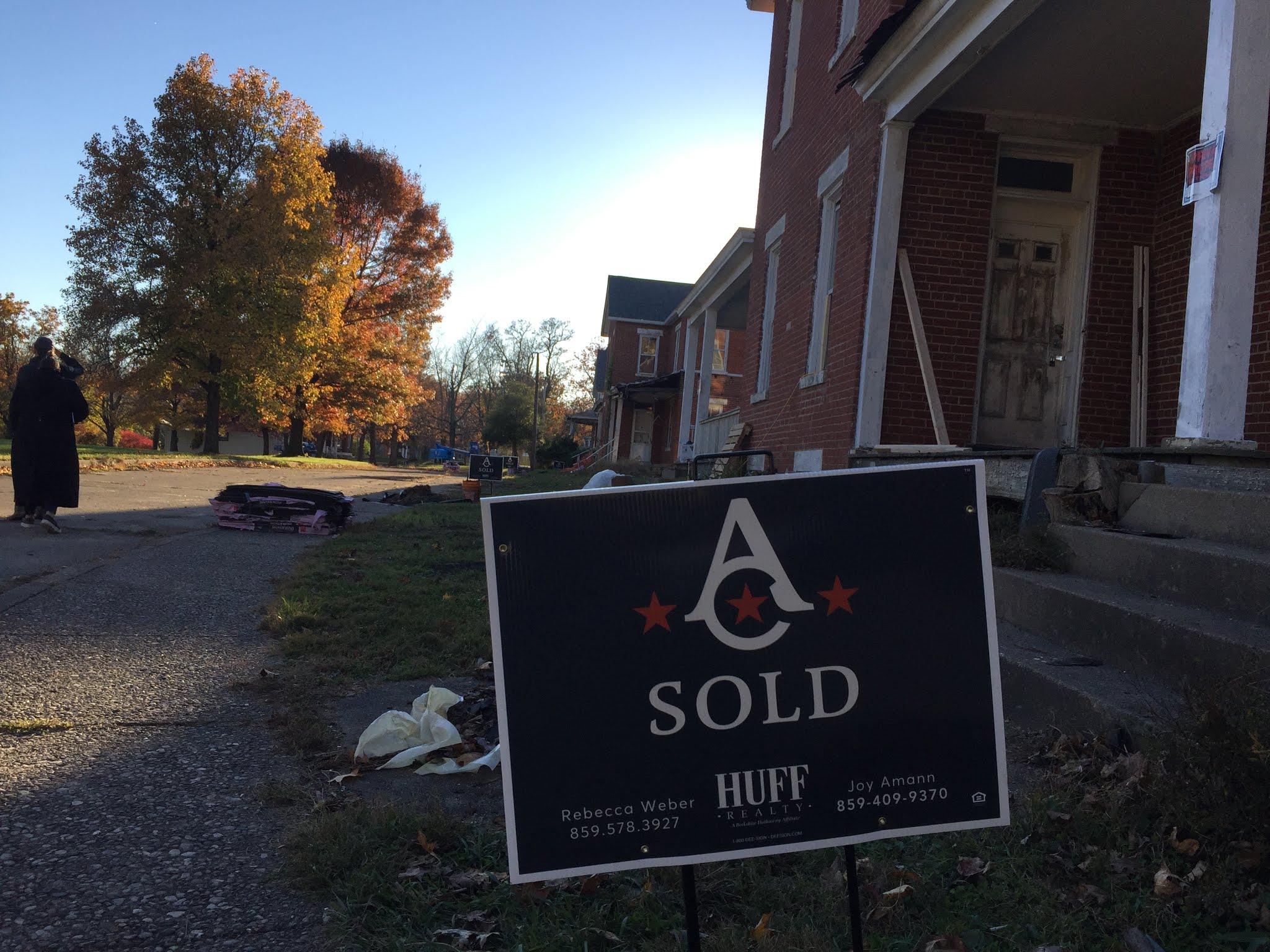 PHOTOS See Inside the Four Available Alexander Circle Homes LINK nky