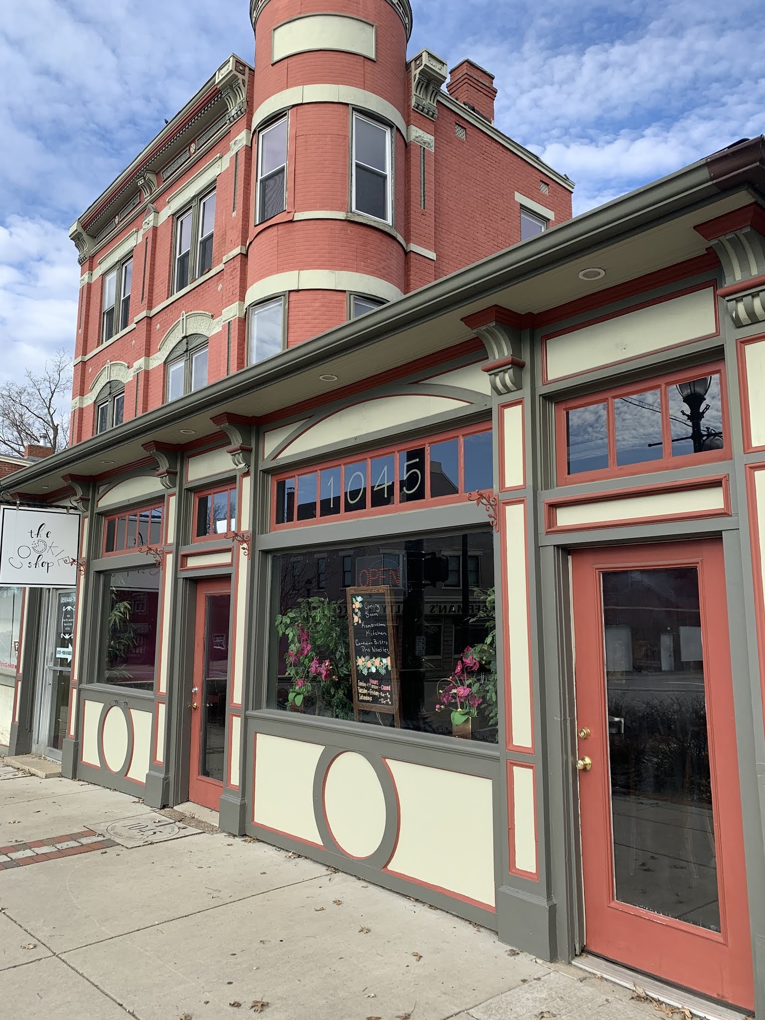 New Restaurant Coming to Midway District LINK nky