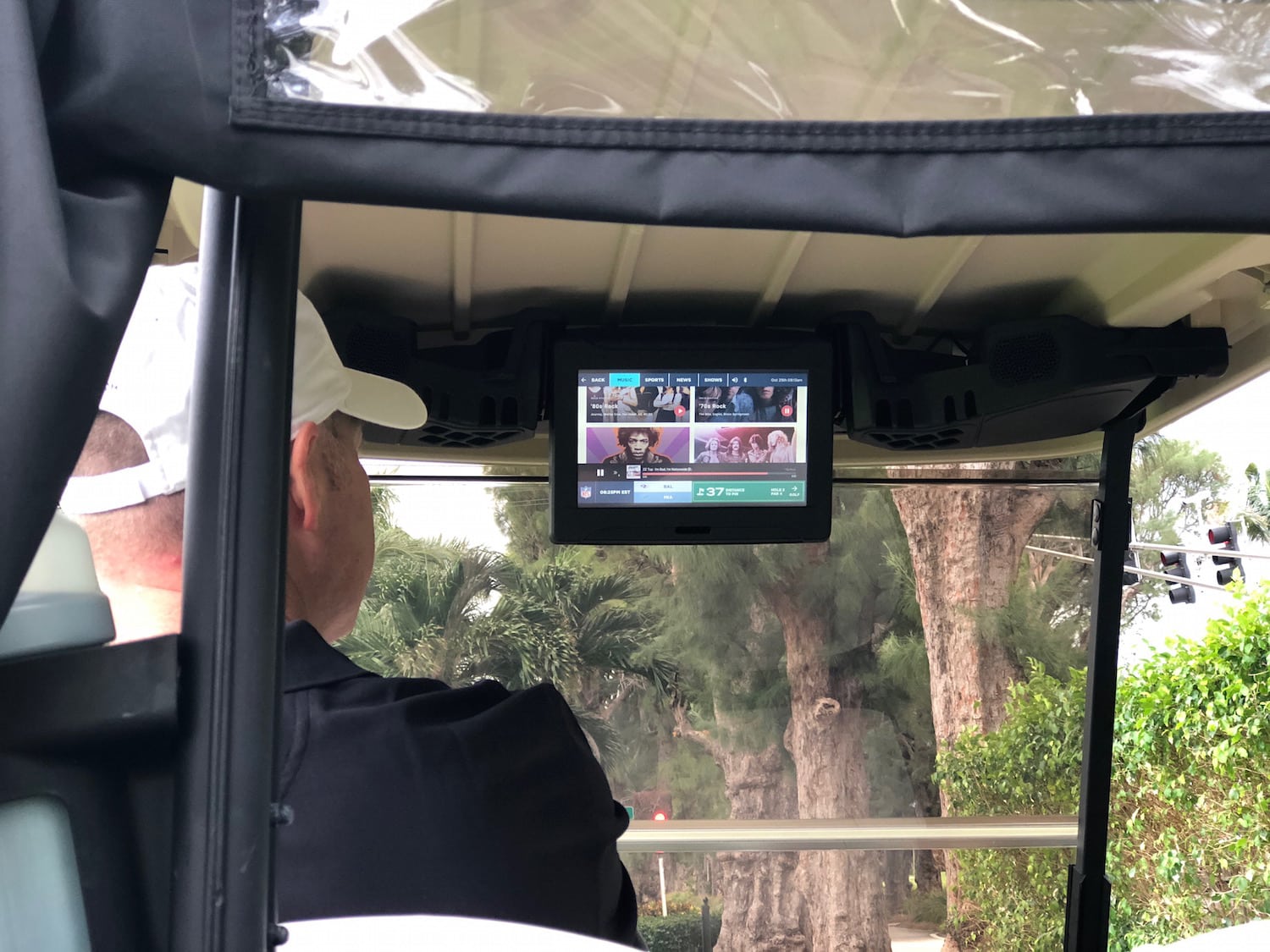 How To Put A Tv In Your Car Classic Car Walls