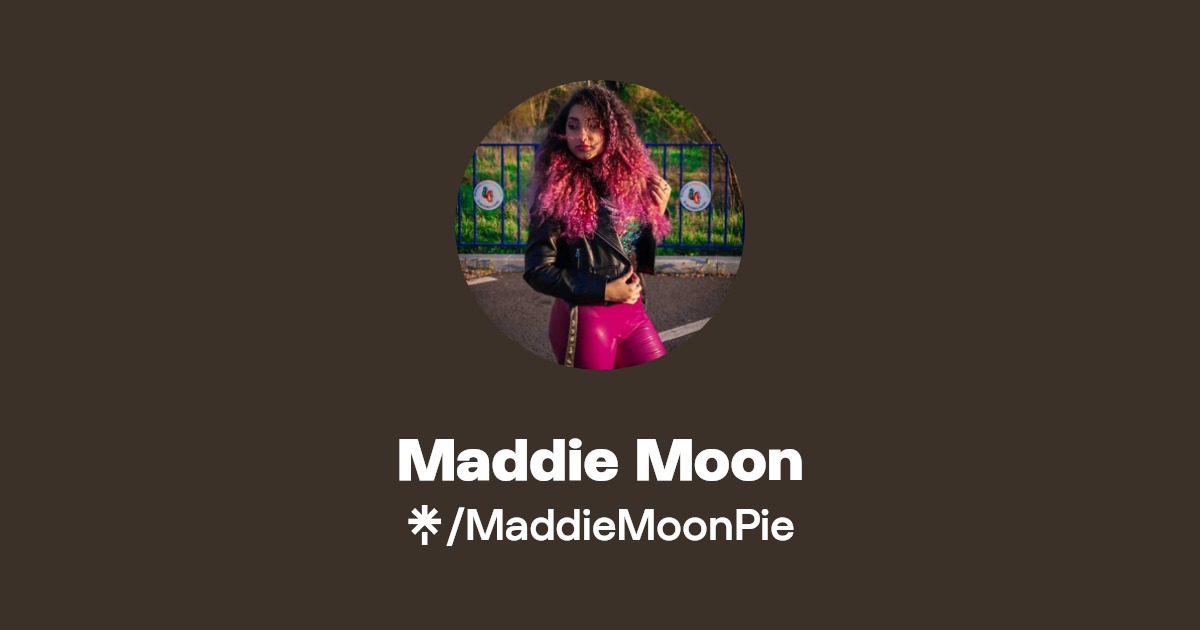 Maddie Moon | Instagram | Linktree