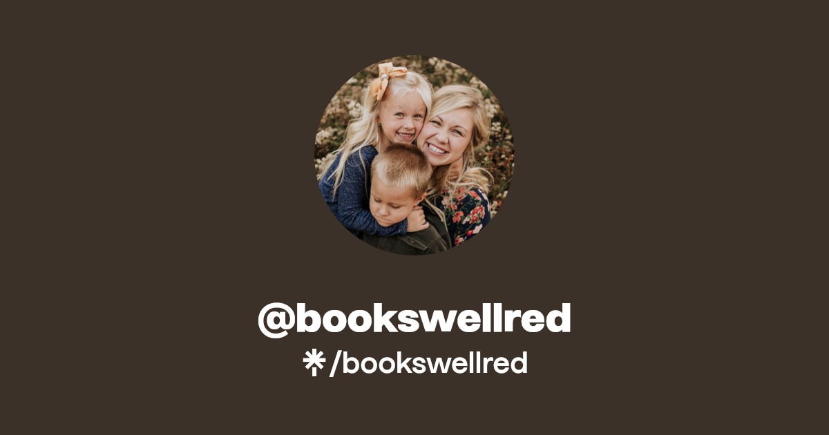 bookswellred's link in bio Instagram and socials Linktree
