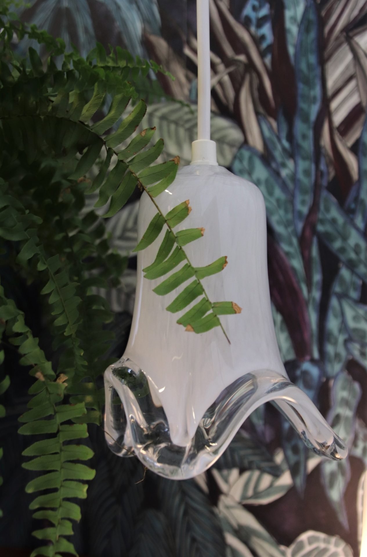 Höga Fönsterlampor Fönsterlampor Laxå Glashytta. 16 cm höga Linne & Lump i Laxå AB Lampor