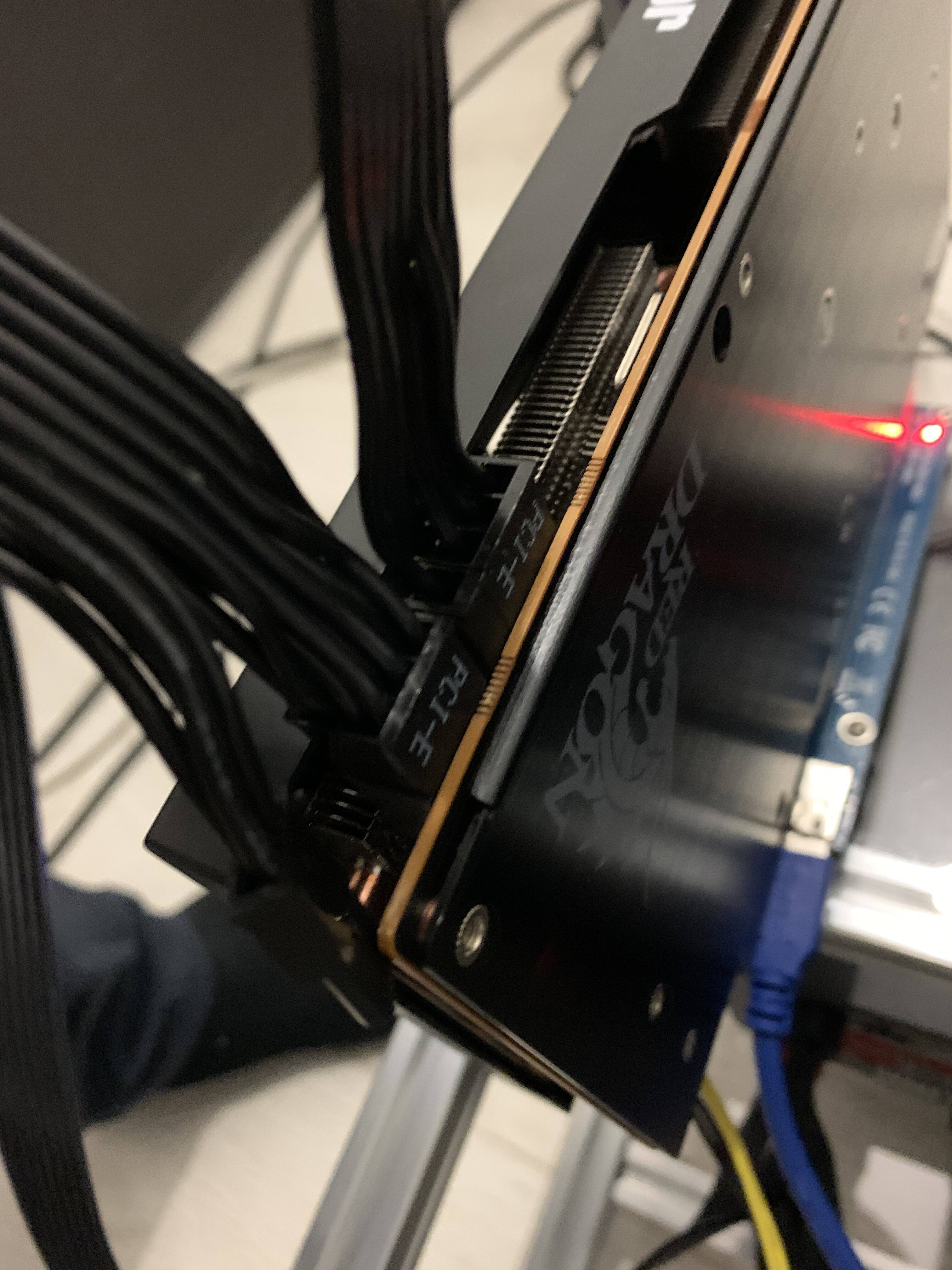 GPU will not power on. Shorting the PSU with one set of PCIE cables