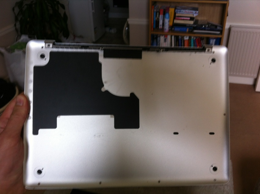 MacBook Pro Memory Upgrade / Install 16Gb DDR3 1600Mhz LinuxMoz