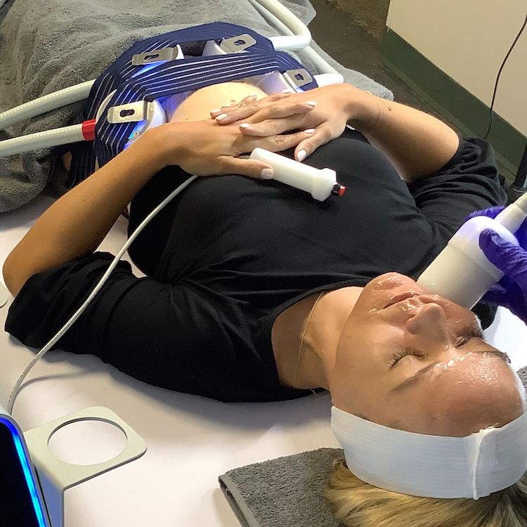 Pro Review of STAR TSHOCK's 2 Areas Face + Tummy Results