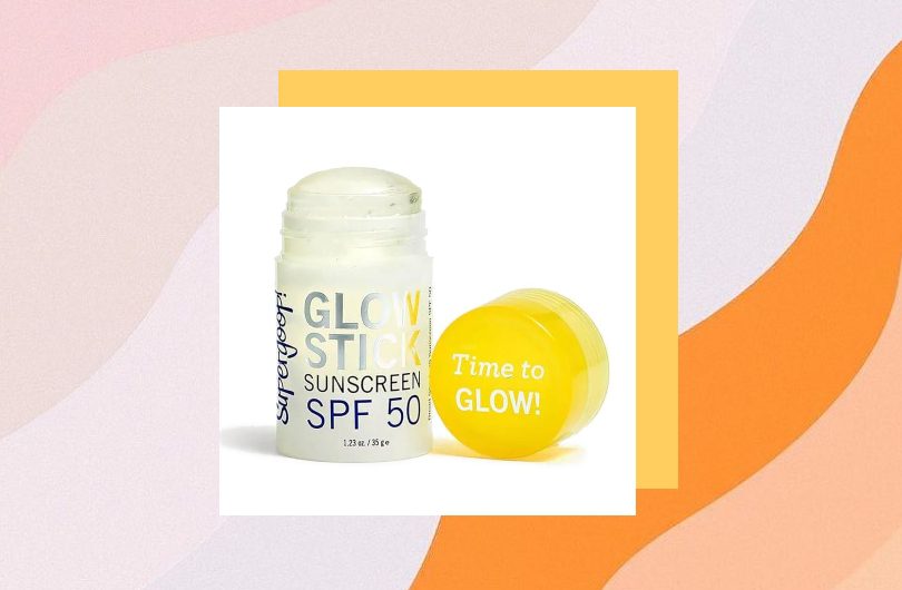 The Importance Of Wearing Sunscreen Indoors (Even If You're Chilling