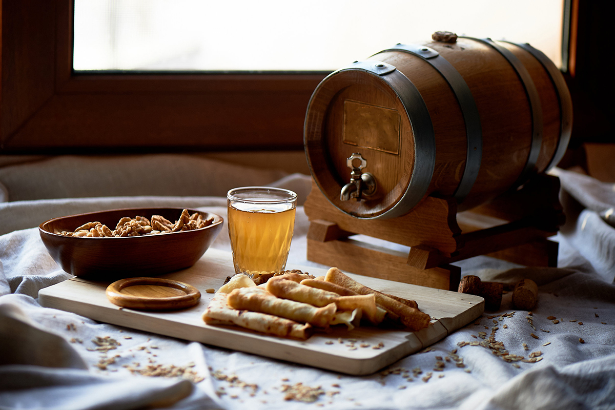 How To Serve & Drink Mead The Right Way Guide) Liquid Bread Mag