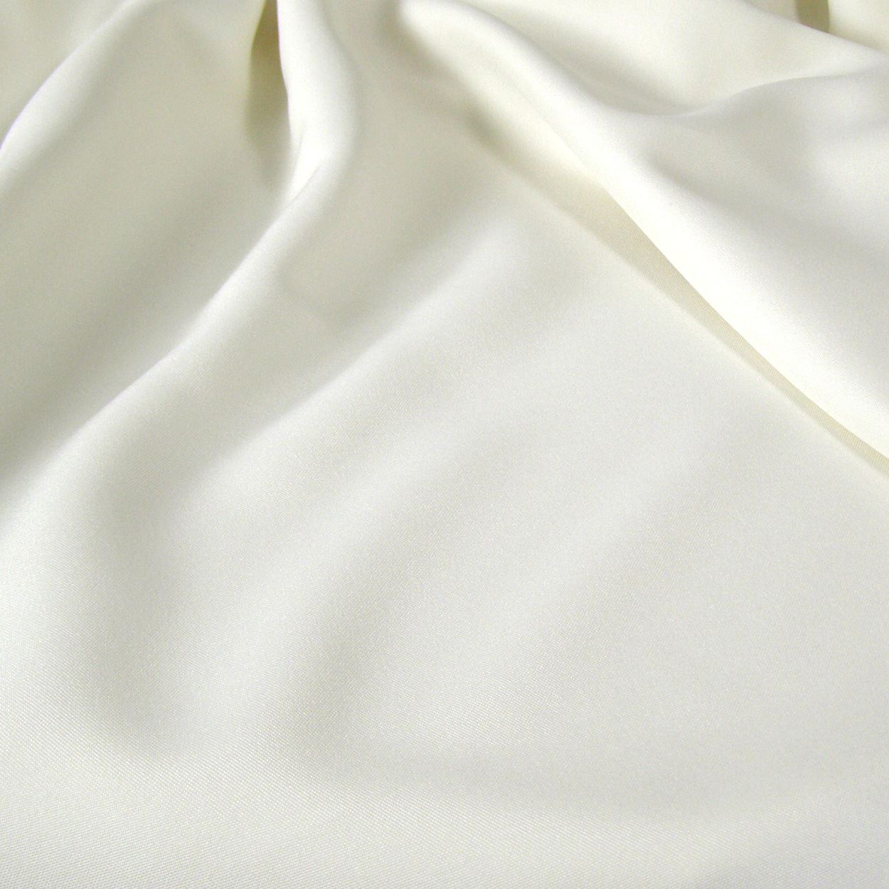 Ivory Poly Lasting Impressions Event Rentals