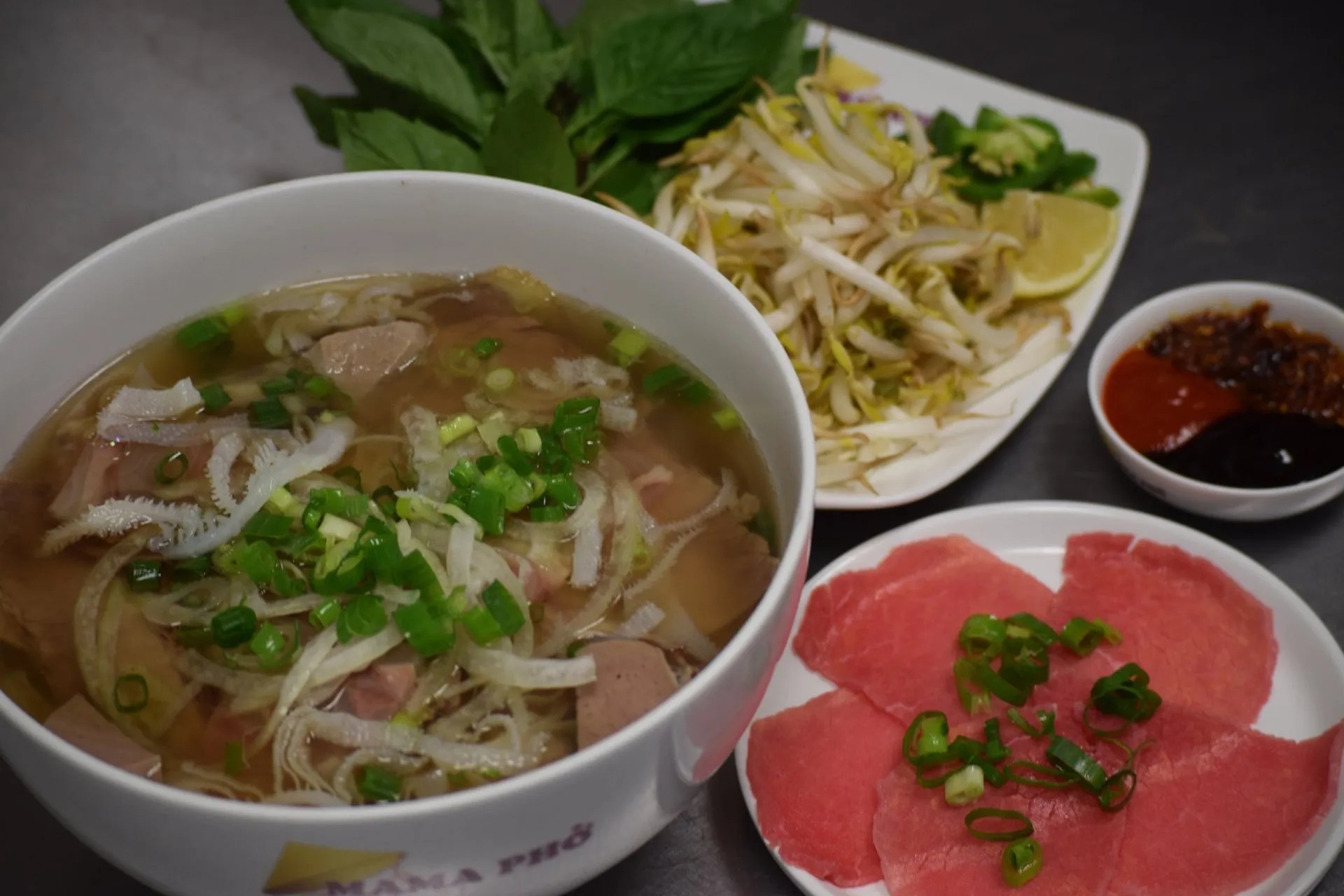 Mama PHO Pho Vietnamese Restaurant Honolulu, HI