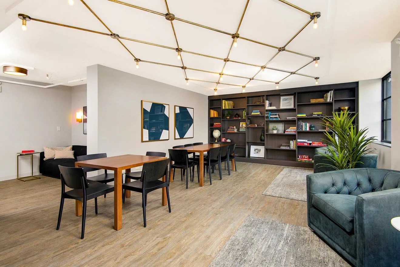 Amenities River North Park Apartments Chicago, IL