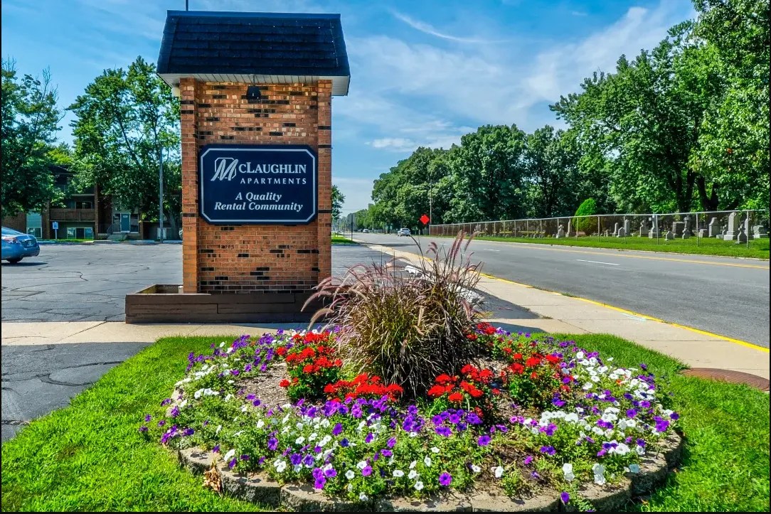 McLaughlin Apartments Hammond, IN