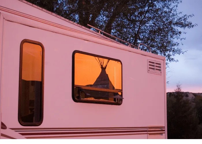 Mobile RV Windshield Replacement & Glass Repair AZ