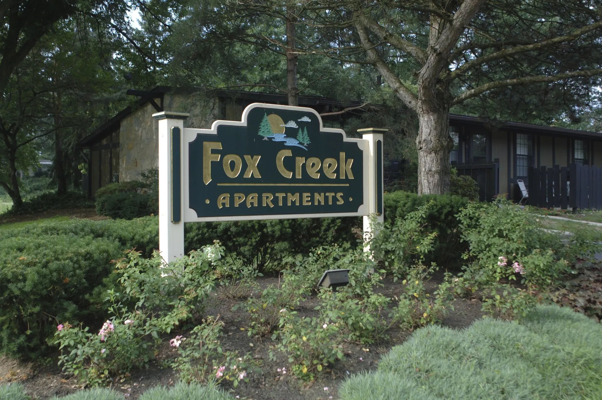 Fox Creek Toledo, Ohio Apartments for Rent Studio, One and Two