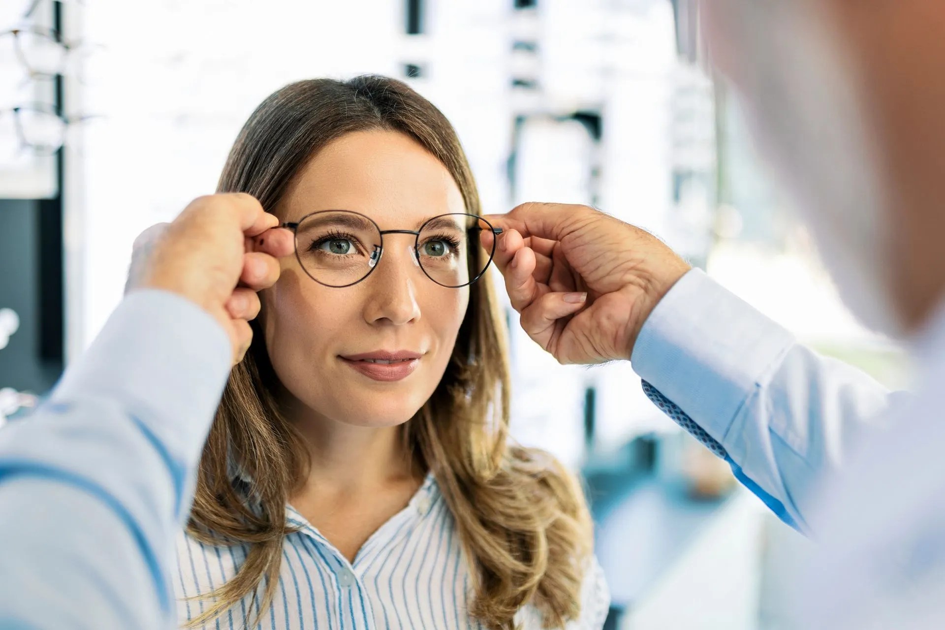 inding the Perfect Glasses Size Guide &amp; Frame Style Tips