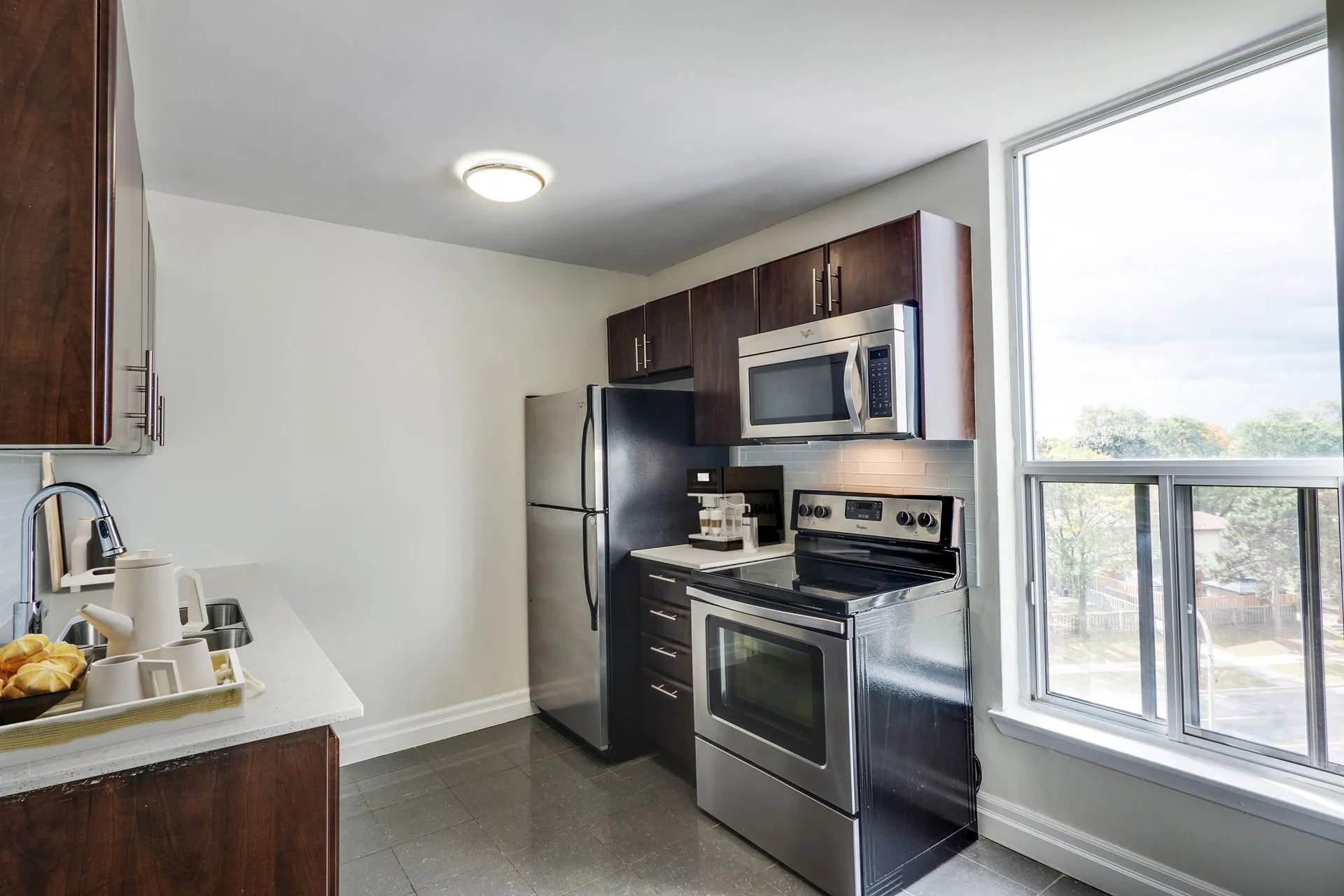 555 The West Mall Rental Apartments in Etobicoke